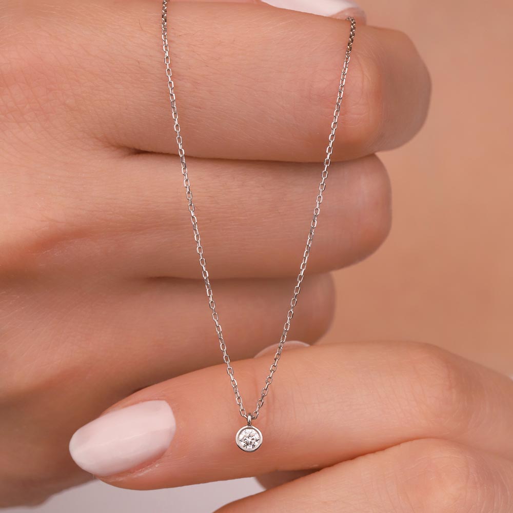 0,10 Karat Lab Pırlantalı Oval Taşlı Kolye - FP03169