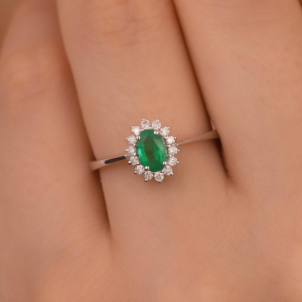 0,40 Karat Lab Pırlanta Oval Kesim Zümrüt Yüzük - FP03830