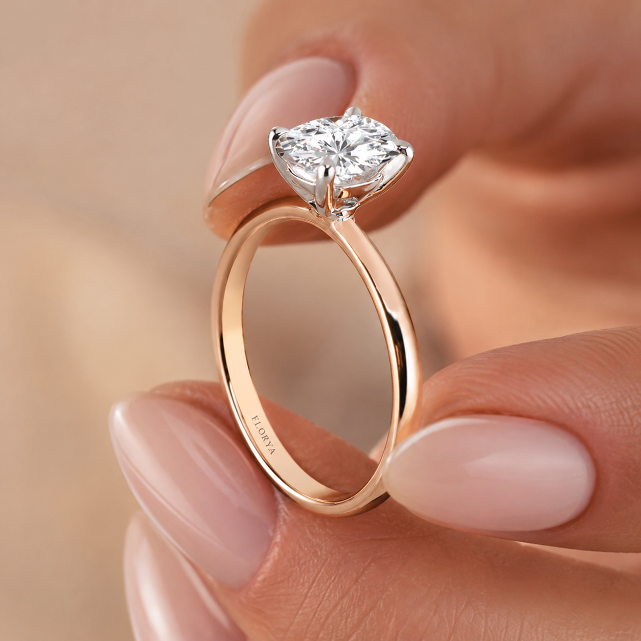 1,00 Karat IGI Sertifikalı Lab Pırlanta Oval Kesim Rose Gold Tektaş Yüzük - FP16369
