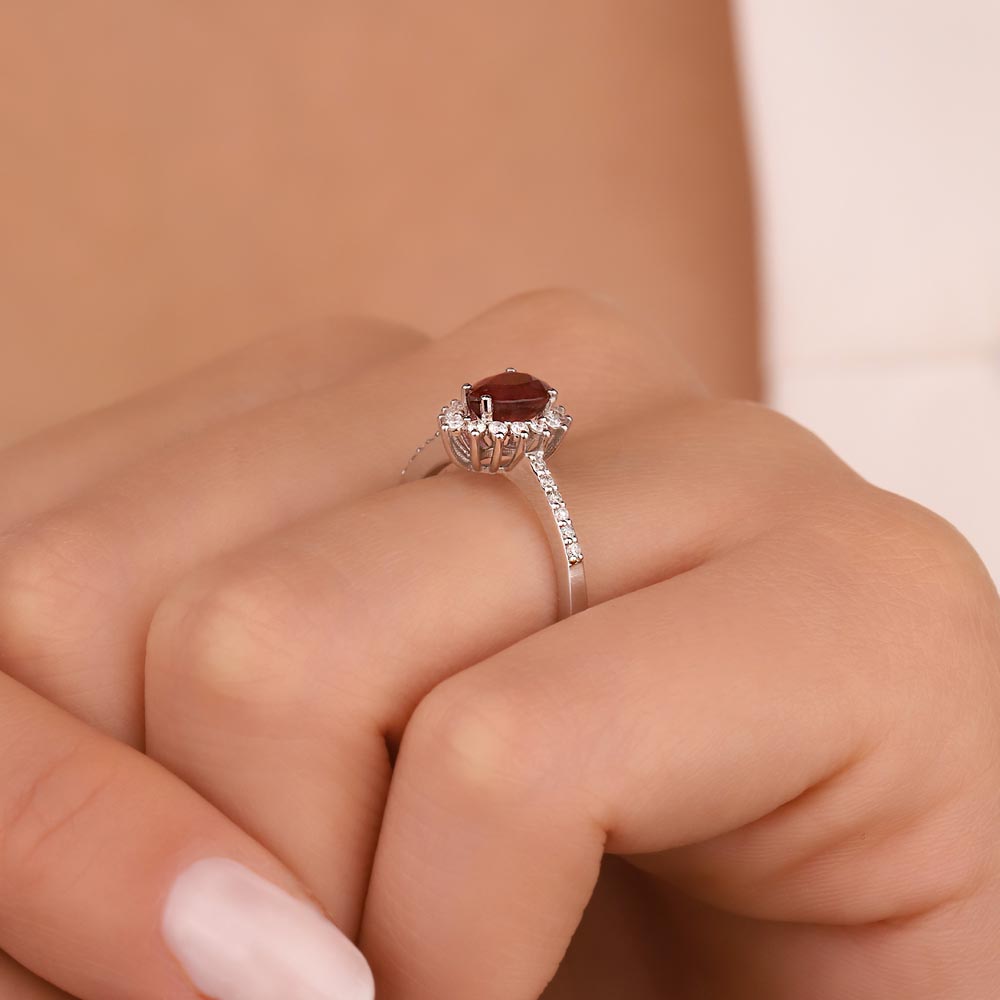 1.41 Karat Lab Pırlanta Damla Kesim Stern Yakut Yüzük - FP01636
