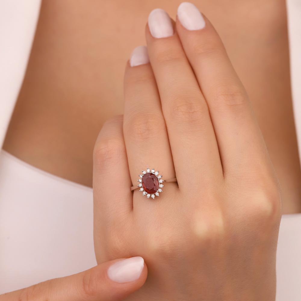 1,55 Karat Lab Pırlanta Oval Kesim Stern Yakut Yüzük - FP01065