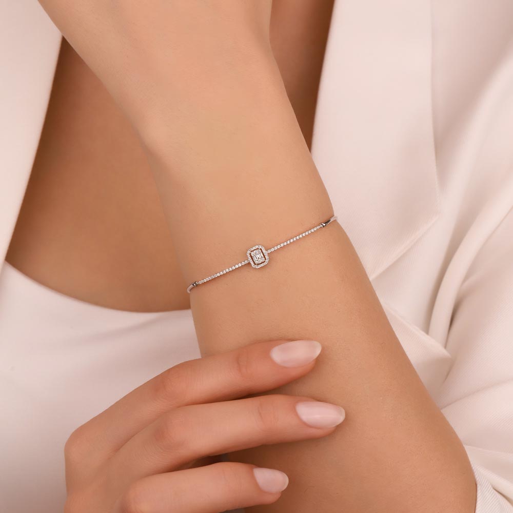 0,30 Karat Laboratuvar Pırlantalı Baget Taşlı Bileklik