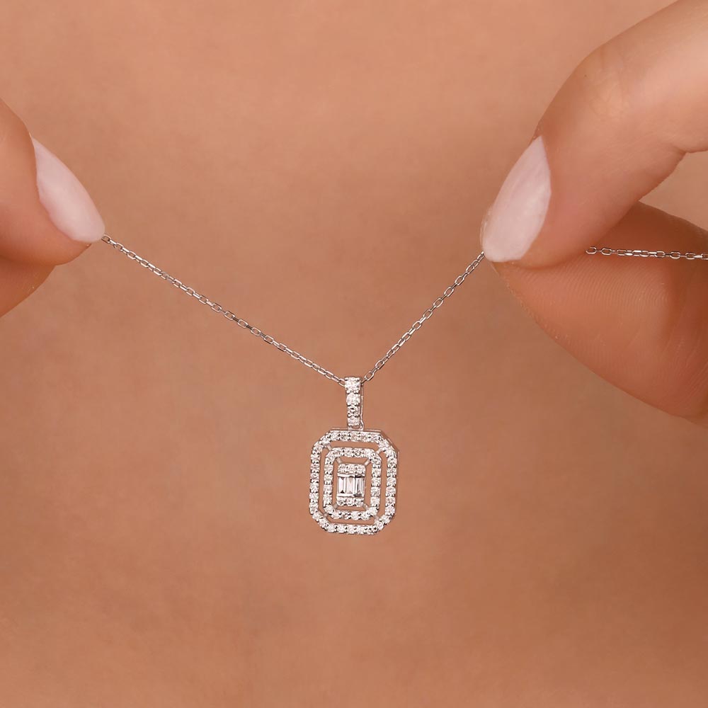 0,30 Karat Laboratuvar Pırlantalı Baget Taşlı Kolye