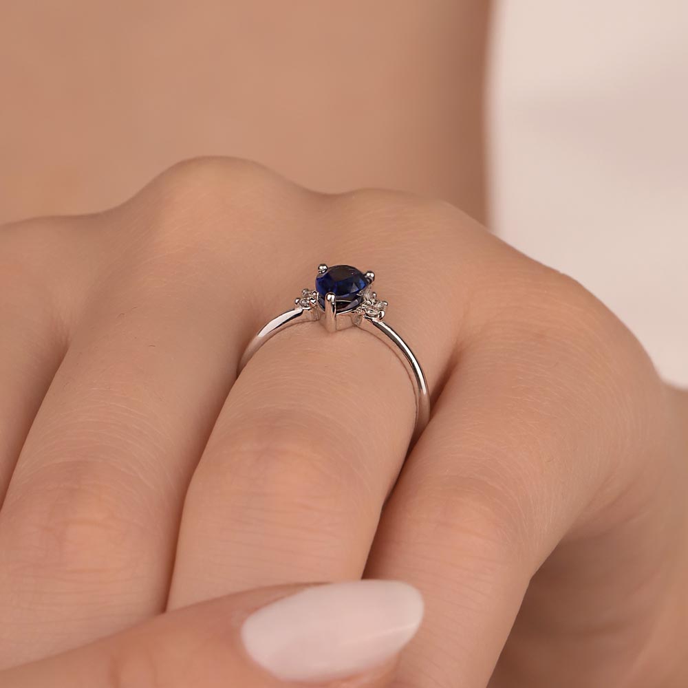 1,26 Karat Laboratuvar Pırlanta Damla Royale Safir Yüzük