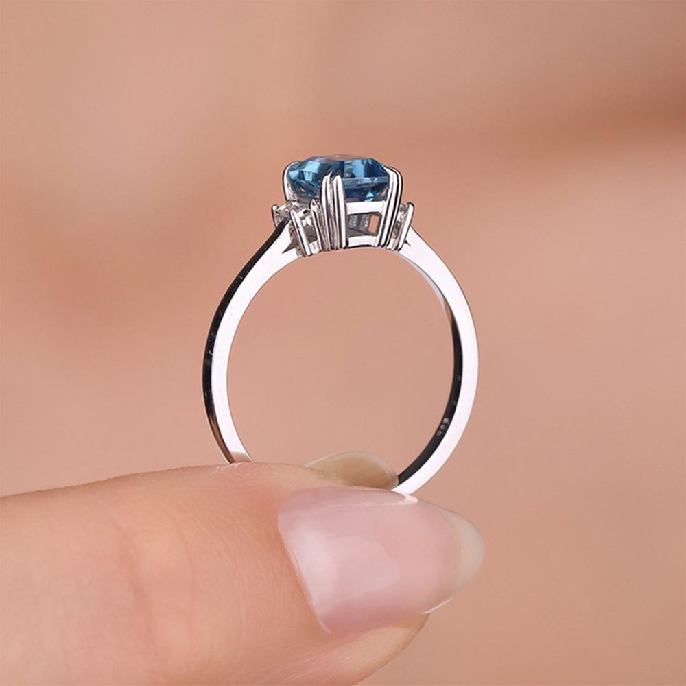 1,32 Karat Laboratuvar Pırlanta Bluetopaz Yüzük