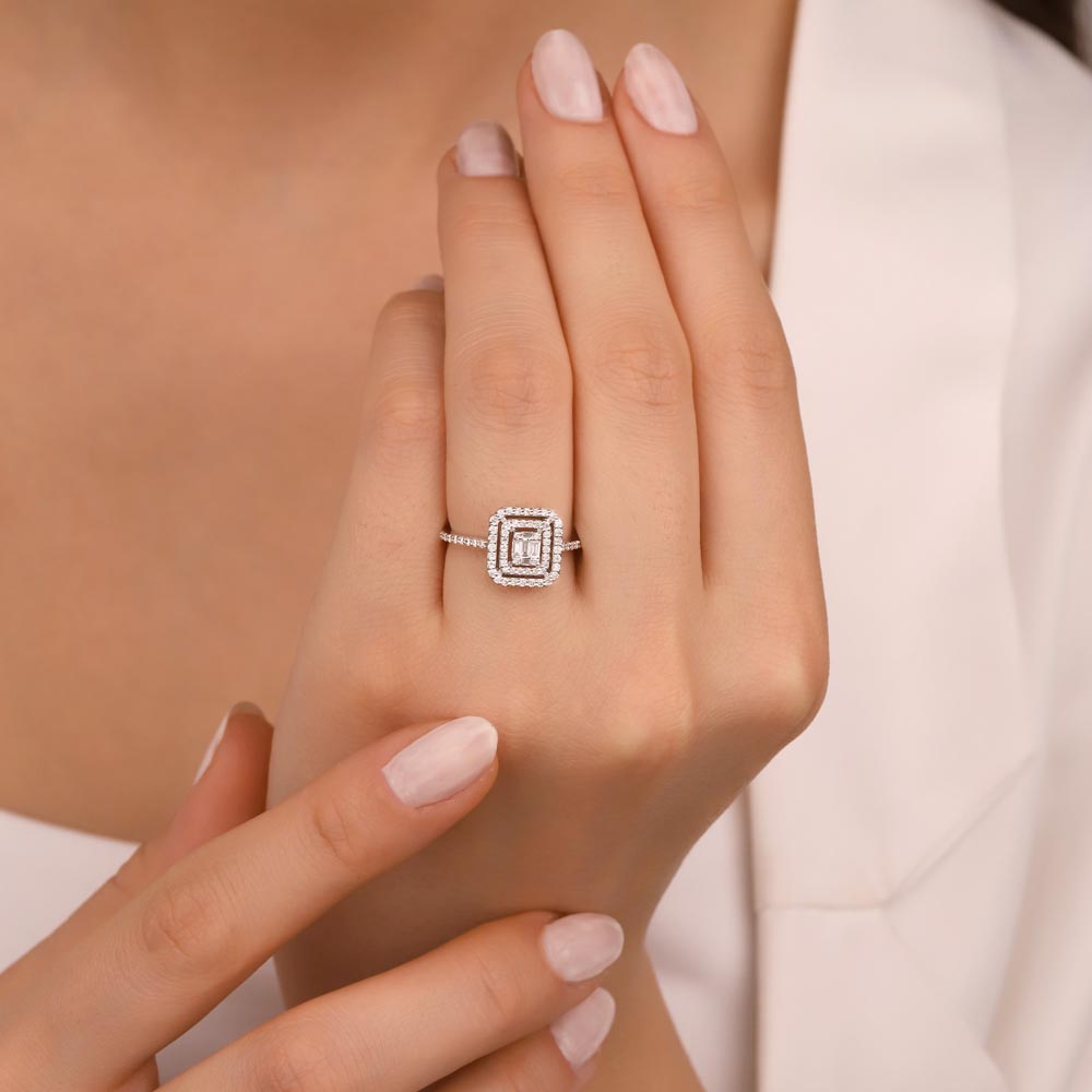 0.44 Karat Laboratuvar Pırlanta Çift Sıra Halo Baget Yüzük