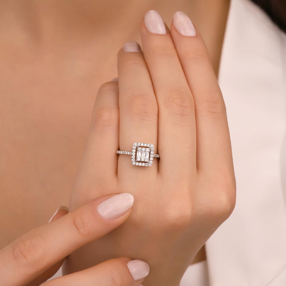 0.52 Karat Laboratuvar Pırlanta Splendor Baget Yüzük