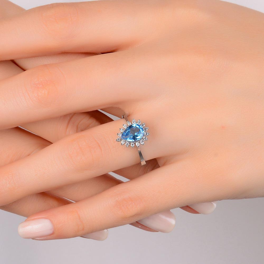 1.12 Karat Laboratuvar Pırlanta Damla Blue Topaz Yüzük