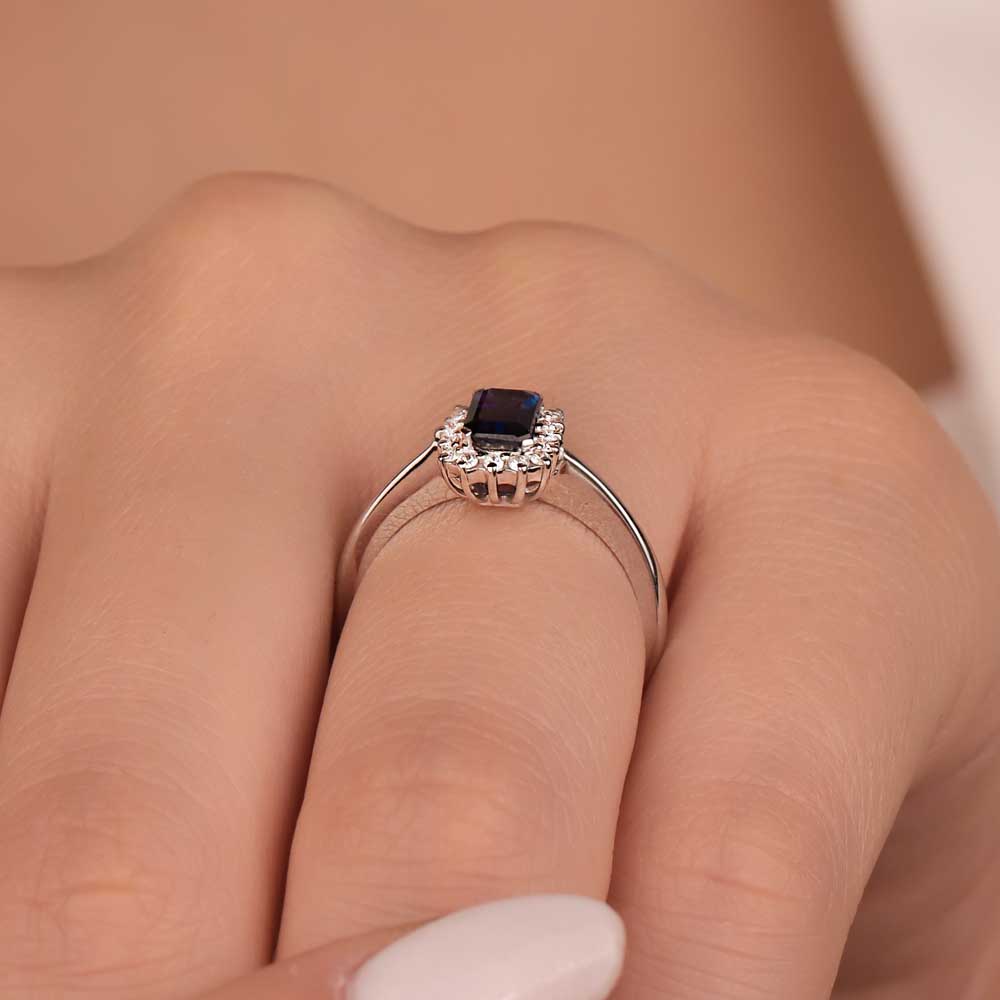 0,83 Karat Laboratuvar Pırlanta Royale Safir Yüzük
