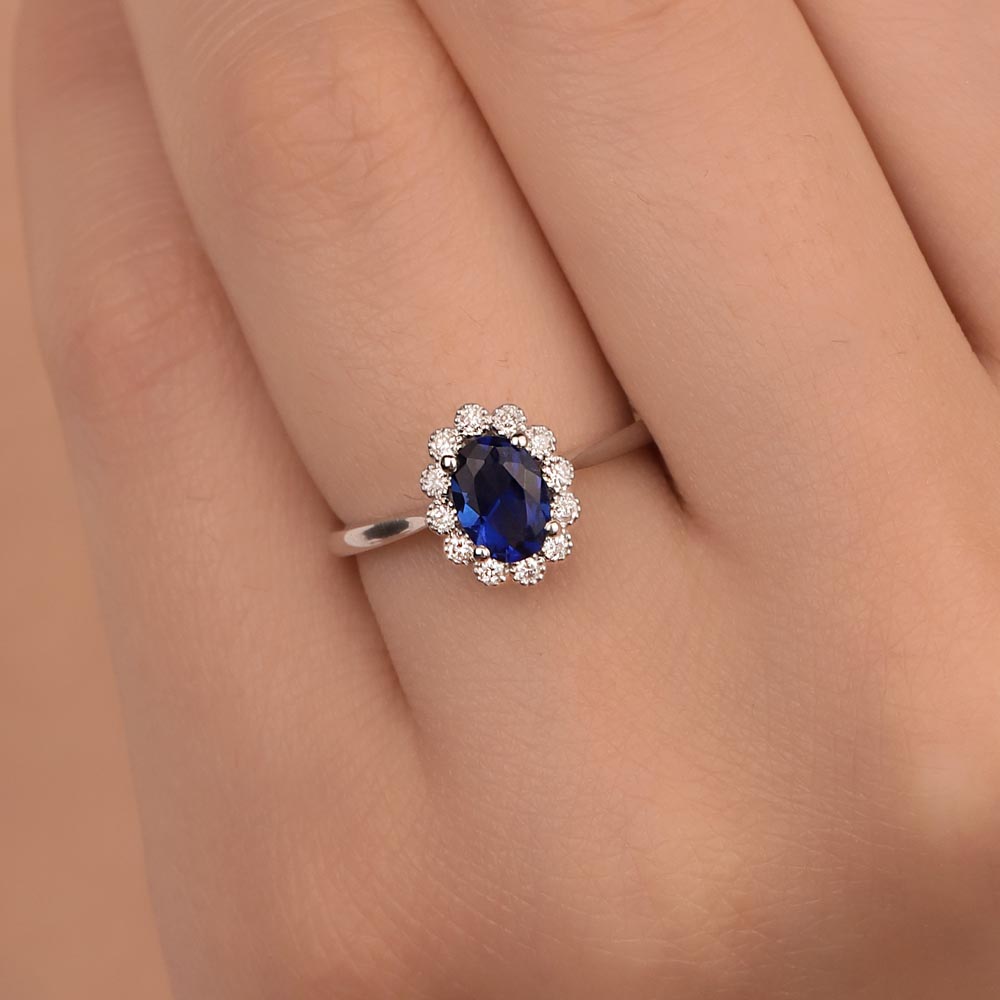 1.17 Karat Laboratuvar Pırlanta Oval Royale Safir Yüzük