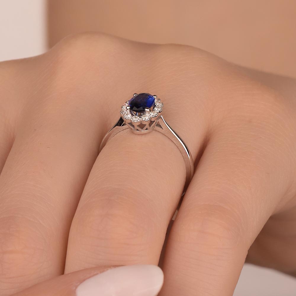 1.17 Karat Laboratuvar Pırlanta Oval Royale Safir Yüzük