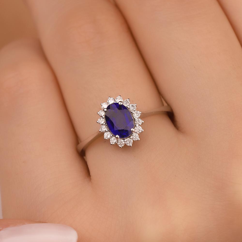 1,30 Karat Laboratuvar Pırlanta Oval Royale Safir Yüzük