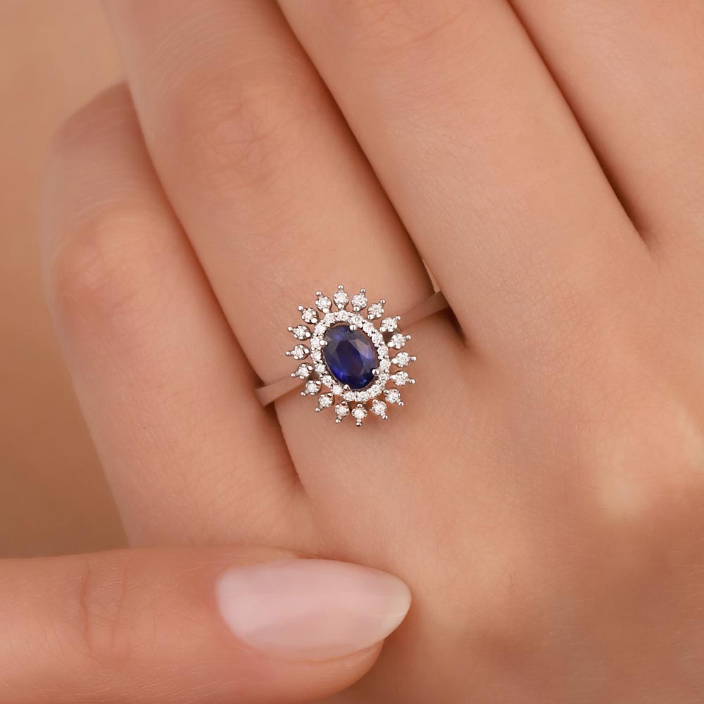 1,07 Karat Laboratuvar Pırlanta Oval Royale Safir Yüzük